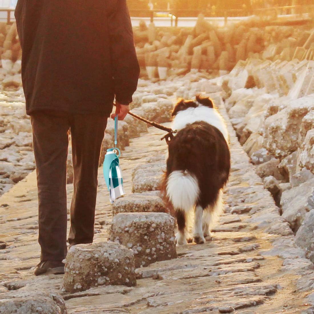 Tiovery travel water bottle for small animals including cats and rabbits.