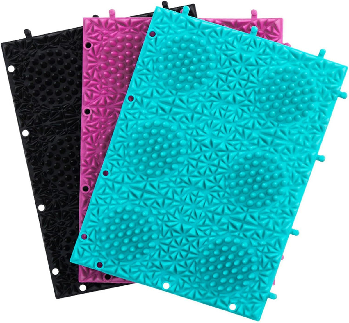 Close up of the soft TPR massaging bristles on the cat mat
