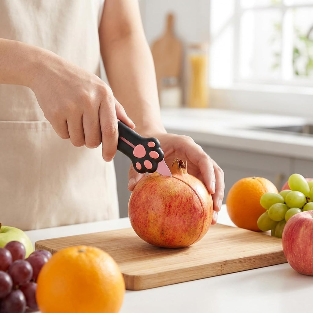 Black cat paw box cutter showing the manual slider button