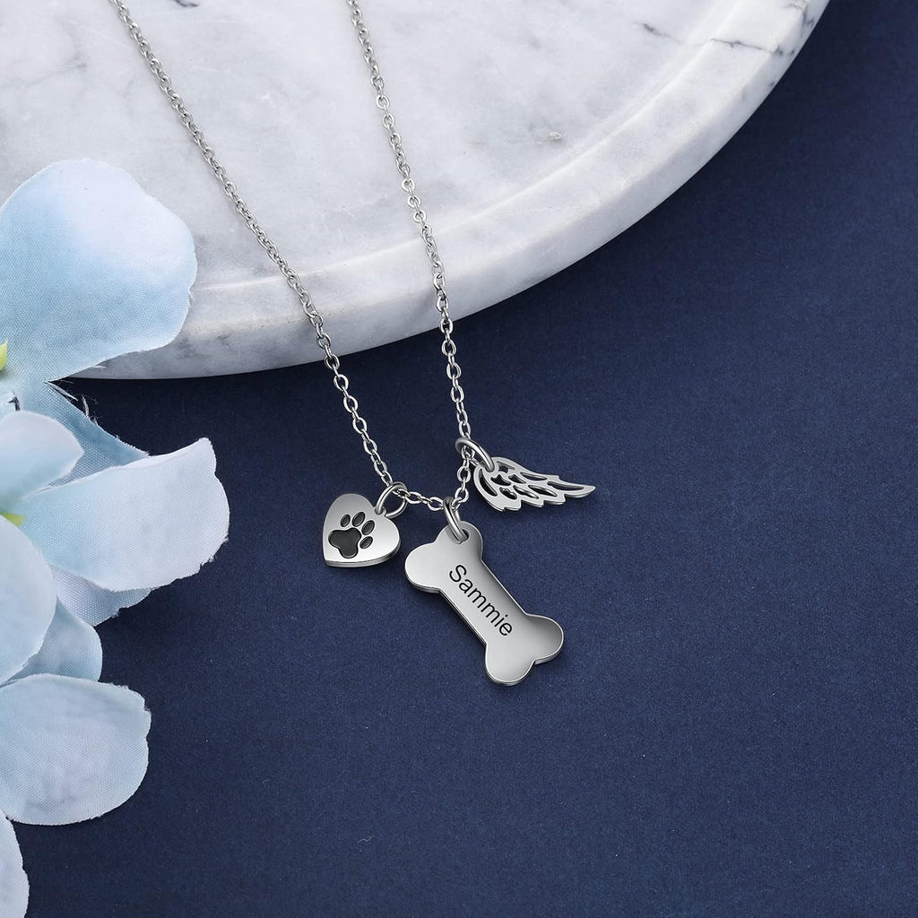 Model wearing the ALBERTBAND custom pet name pendant necklace for style reference.