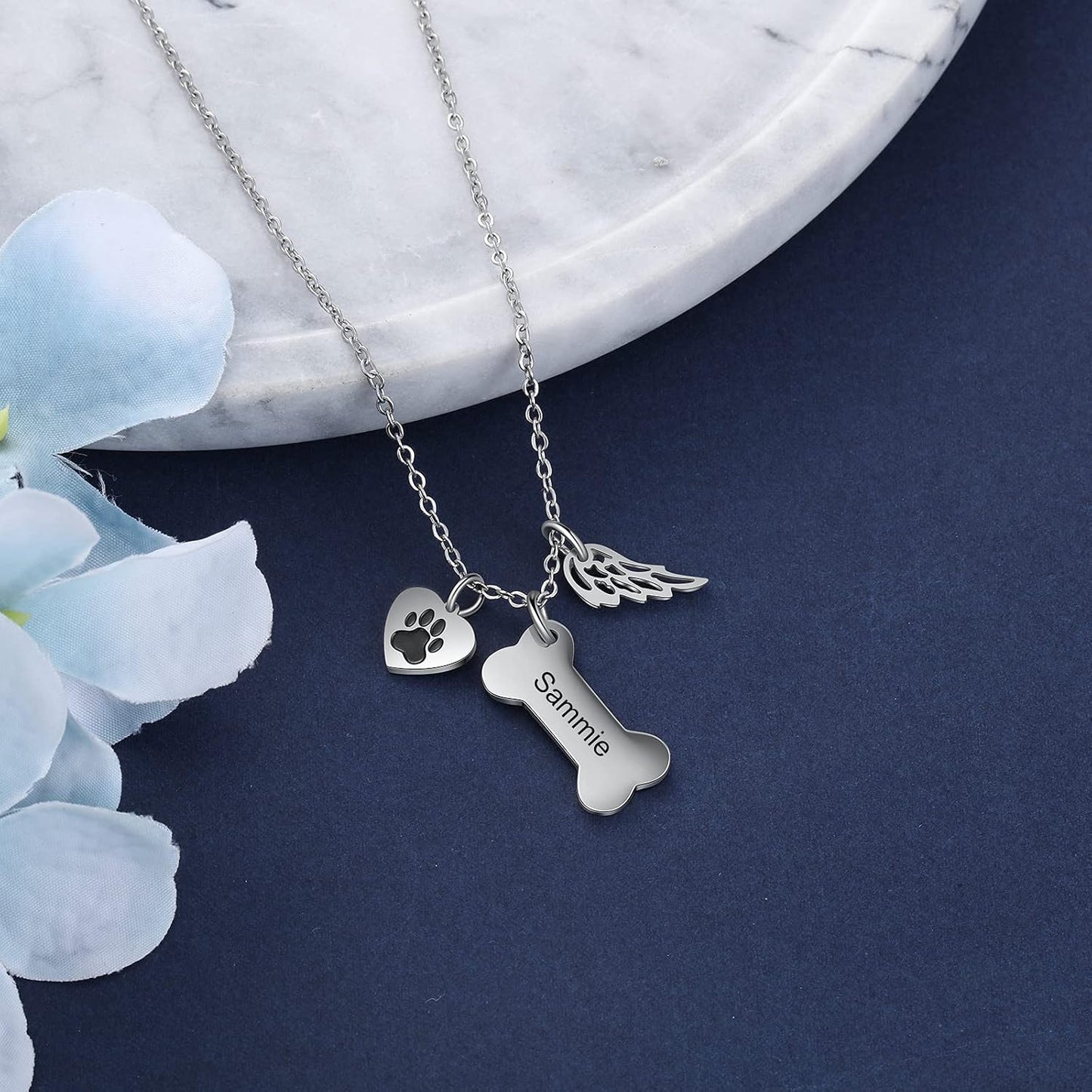Model wearing the ALBERTBAND custom pet name pendant necklace for style reference.