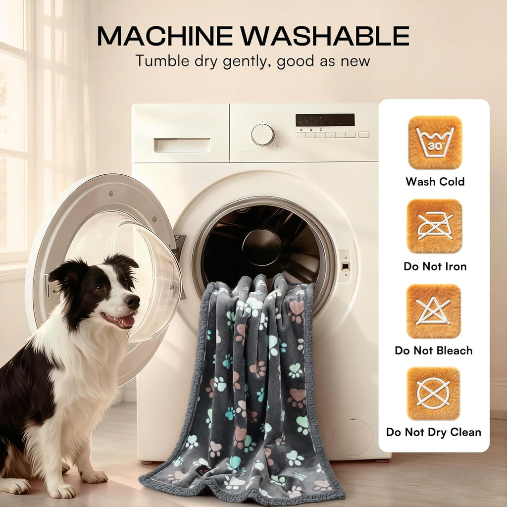 Durable thick grey paw blanket for small dogs and kittens