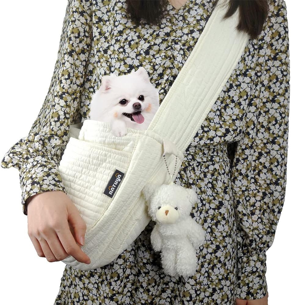 Natuya cat and puppy carrier showing secure closure buttons
