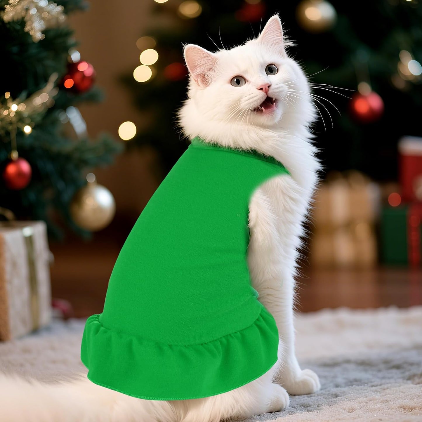 Choyaxo small breed pet clothes detailing the underbelly cutout for easy bathroom breaks