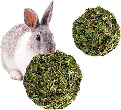 Premium pet supply woven grass rolling balls for small animal enrichment