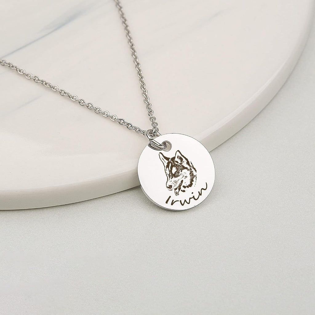Anavia rose gold pet name and portrait disc charm necklace displayed on a jewelry gift card