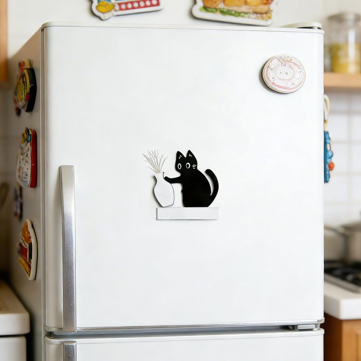 Cat Whisker Holder Keepsake Acrylic Refrigerator Decorations Pet Keepsake Cute Cat Pushing Vase Pet Whisker Collector-1 Pcs - Image 4