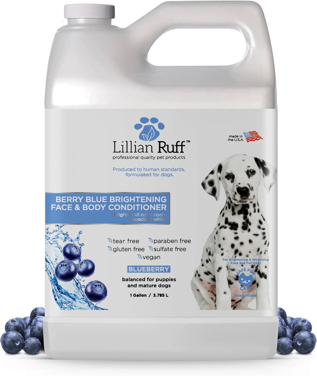 Deeply moisturizing pet brightening conditioner bottle back view