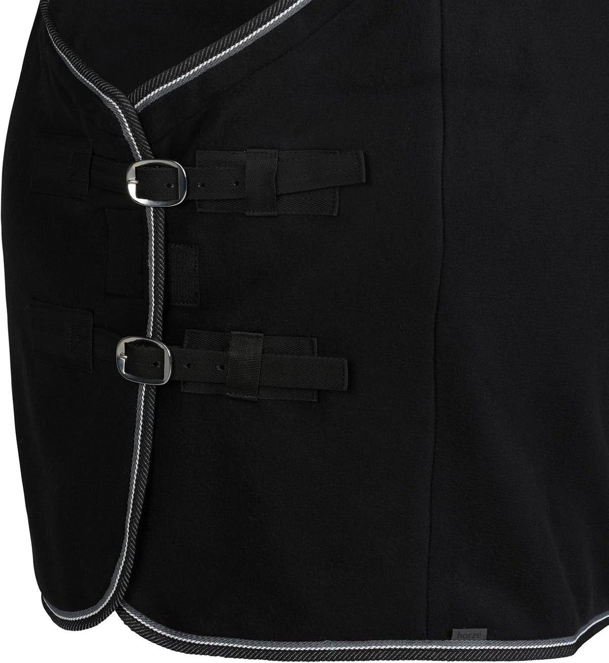 Imported USA Horze equestrian cooler sheet for post workout horse care