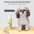 Silicone grooming glove included with Flydog dry shampoo