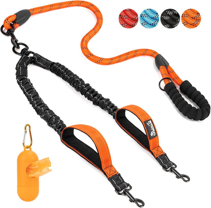 SlowTon black dual dog coupler leash detailing the premium metal snap hooks for collar attachment.