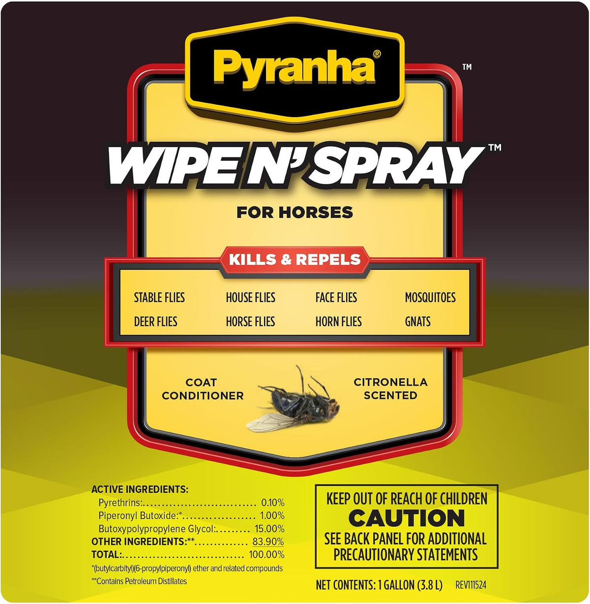 Pyranha oil-based horse spray container angled perspective