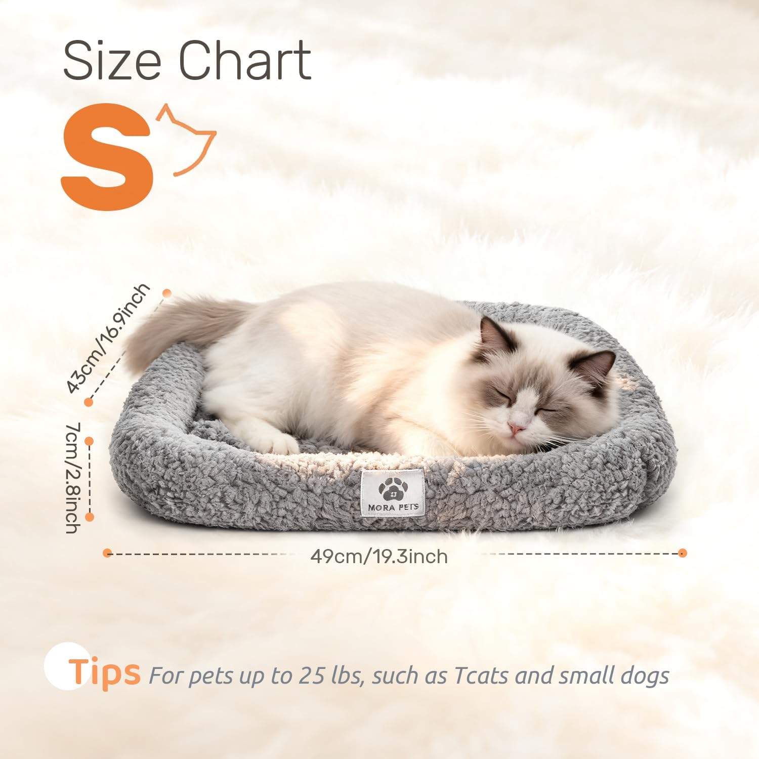 Mora Pets self warming mat non slip bottom texture detail