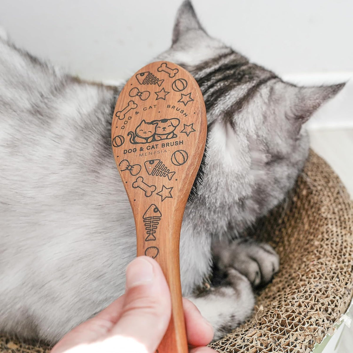 Authentic Menesia pet grooming tool imported from USA for Indian pet owners