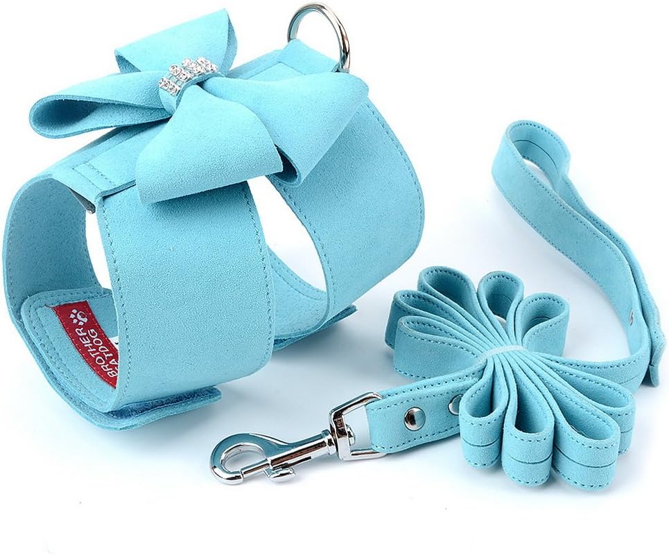SELMAI rhinestone dog harness displayed with matching coordination leash