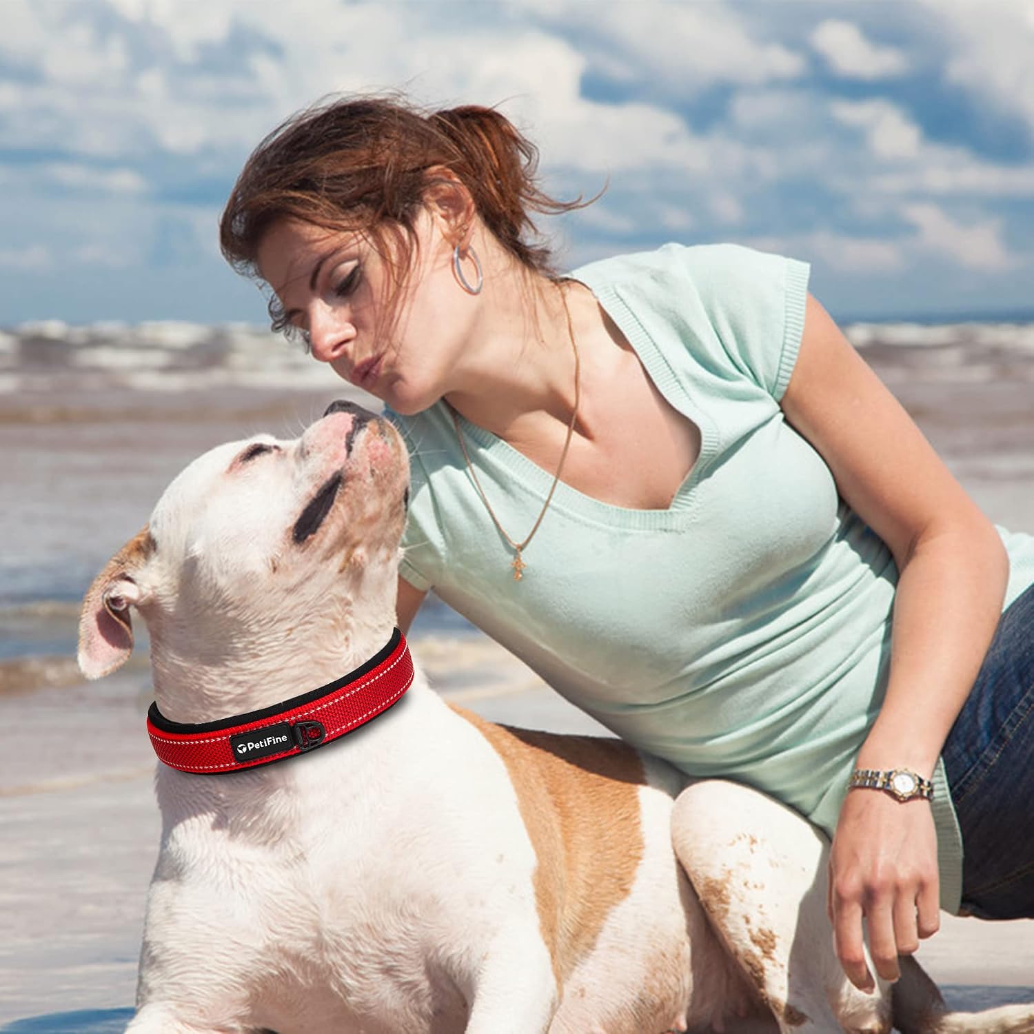 PetiFine durable dog collar material texture