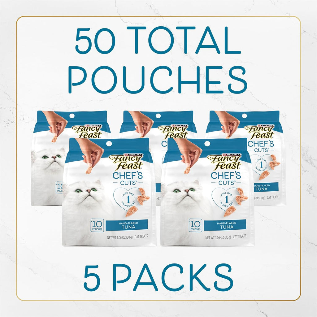 Individual stay-fresh pouch of Fancy Feast natural cat treats
