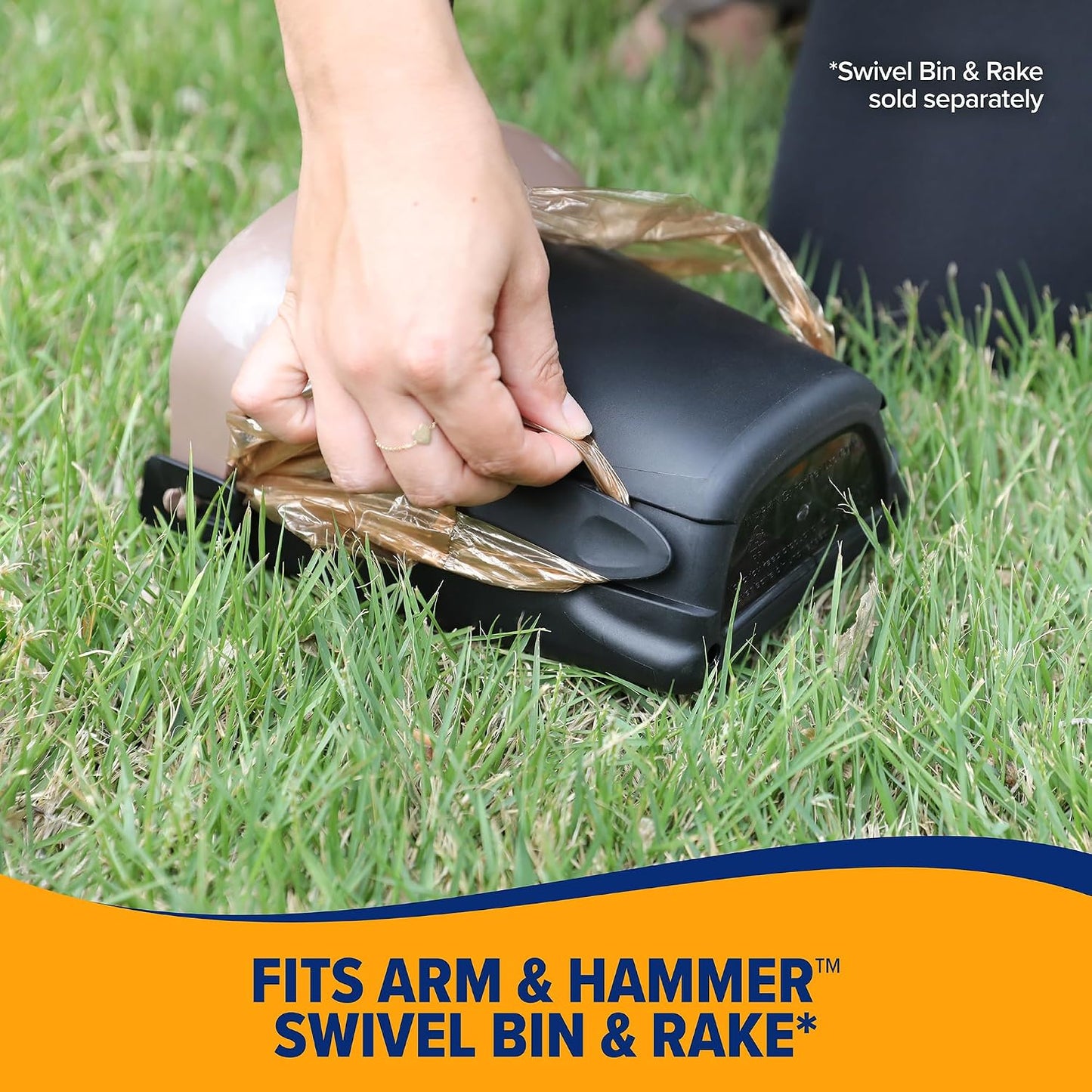 Thick leakproof dog poop bags hooked onto a swivel bin pooper scooper