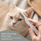 Ali+Oli pet tear stain comb under running water illustrating how easy it is to rinse clean