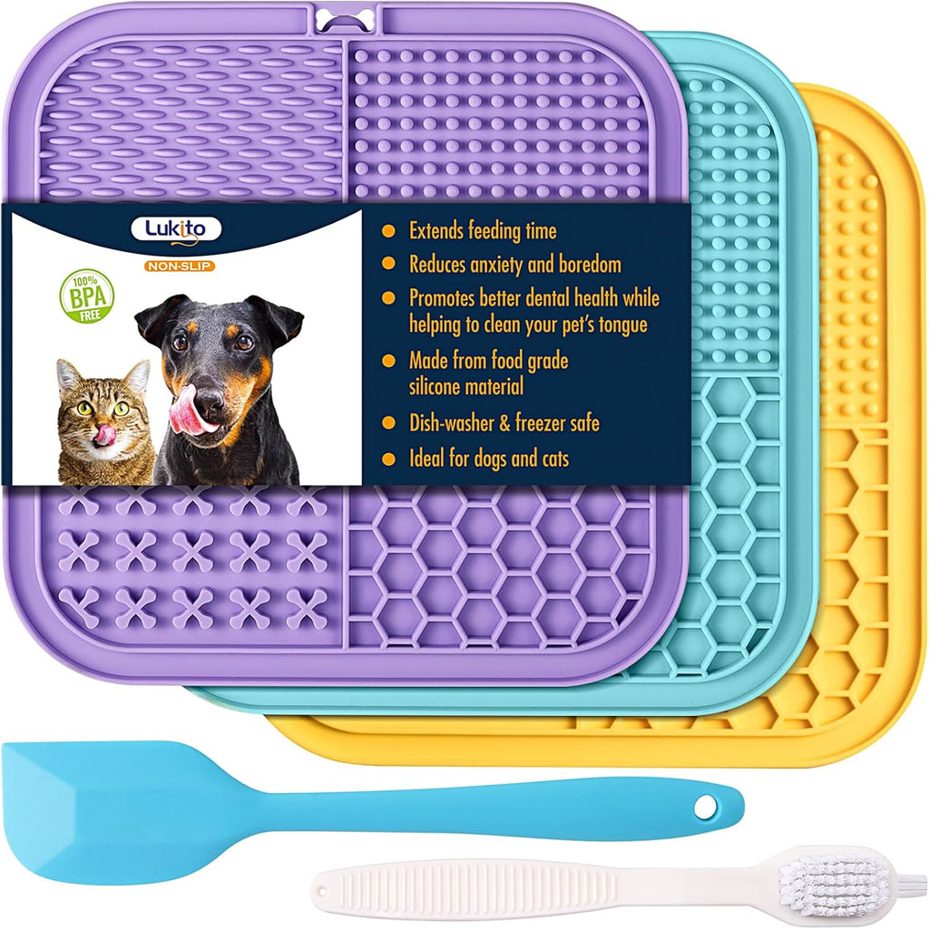 Lukito Lick Mat for Dogs and Cats front view