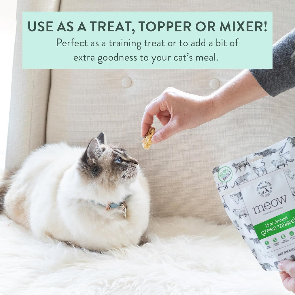 The New Zealand Natural Pet Food Co. cat treats green label packaging