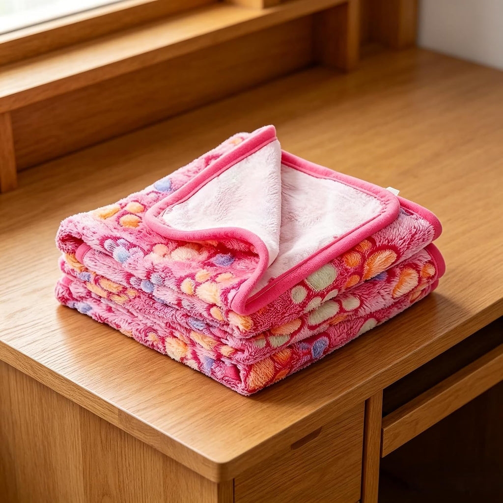 All season soft pet bedding mat showing the thick pile fabric.