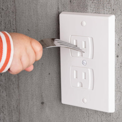 HomeBrella self-closing outlet covers 4-pack front view
