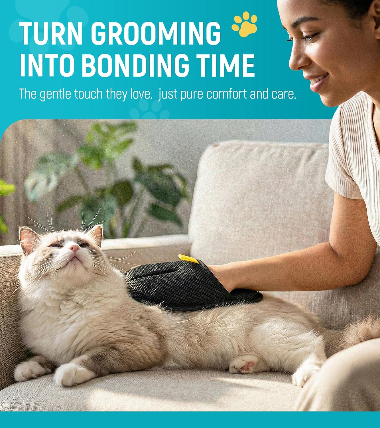 Close up of breathable mesh backing and ergonomic wrist fit