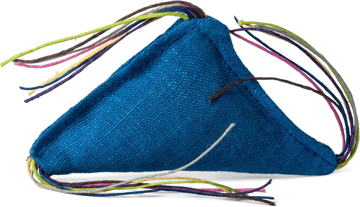 Authentic USA imported potent pet attractant blend ideal for refreshing old plush cat toys.