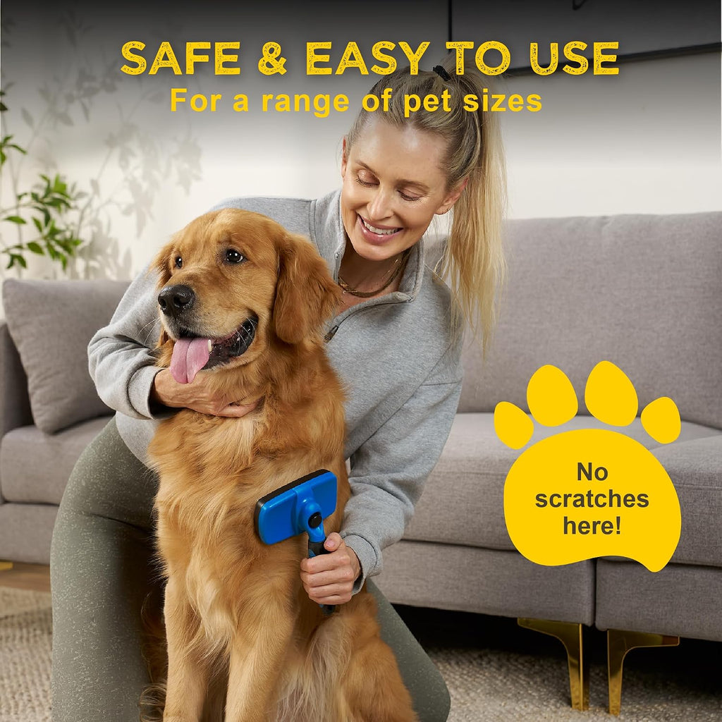 Comfort grip handle on the Pawradise self cleaning slicker pet brush