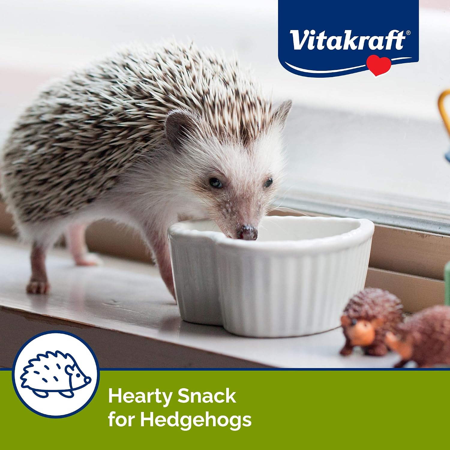Guaranteed analysis panel on Sunseed hedgehog trail mix packaging