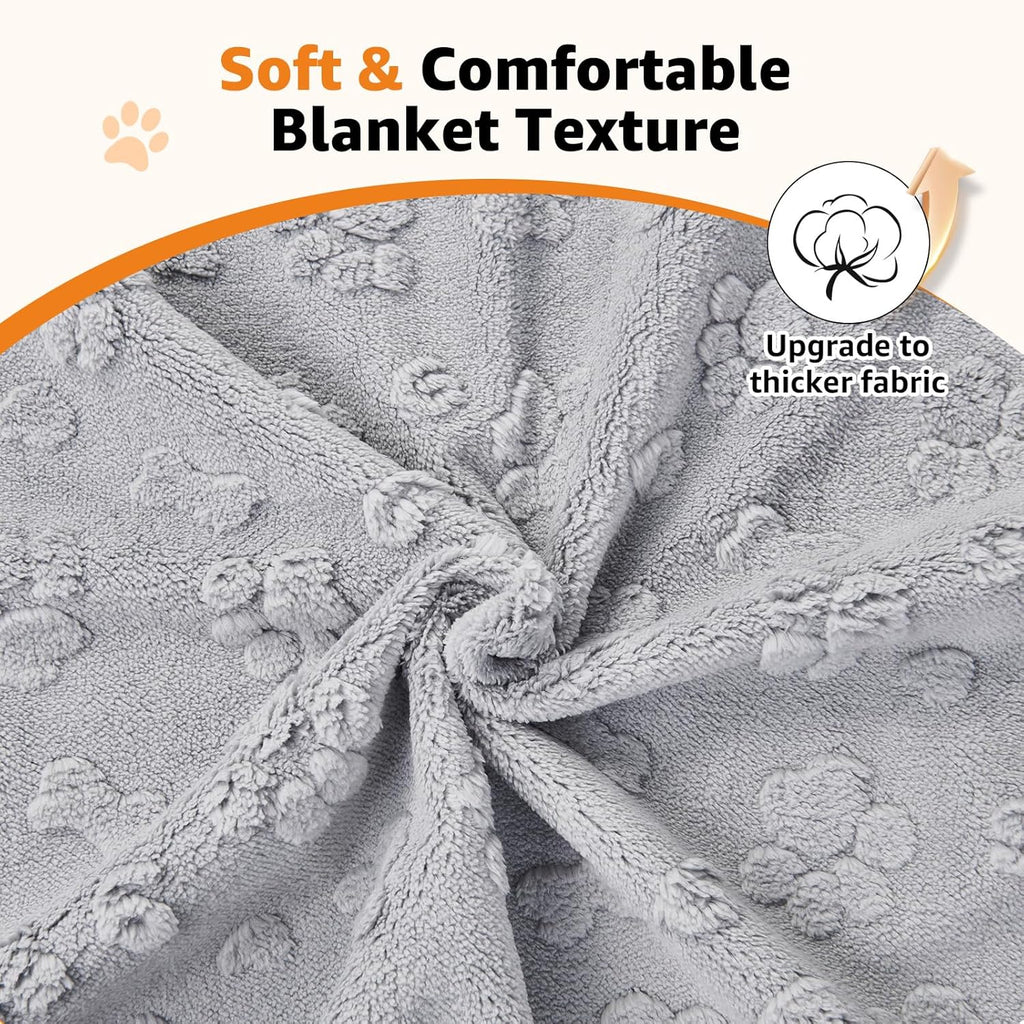 Anti-slip silicone backing of Loobani waterproof puppy pad