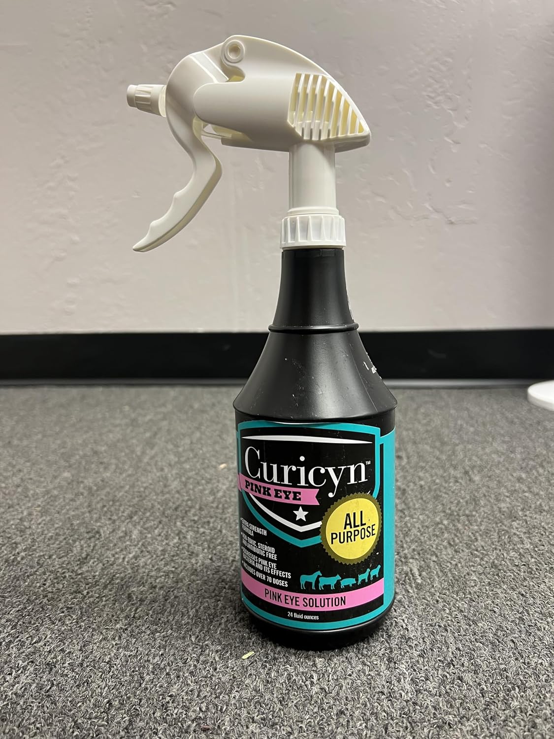 Curicyn authentic USA imported pet care eye treatment product display