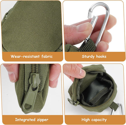 Tucnoeu training reward bag attached to a dog leash with carabiner