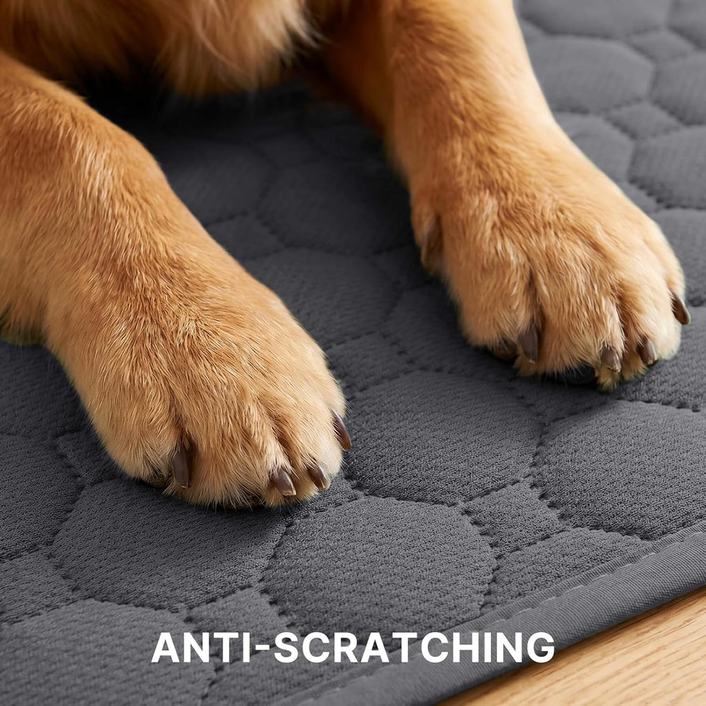 H.Versailtex absorbent dog training mat for senior pets