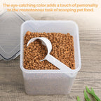 Ergonomic long handle pet food measuring cup