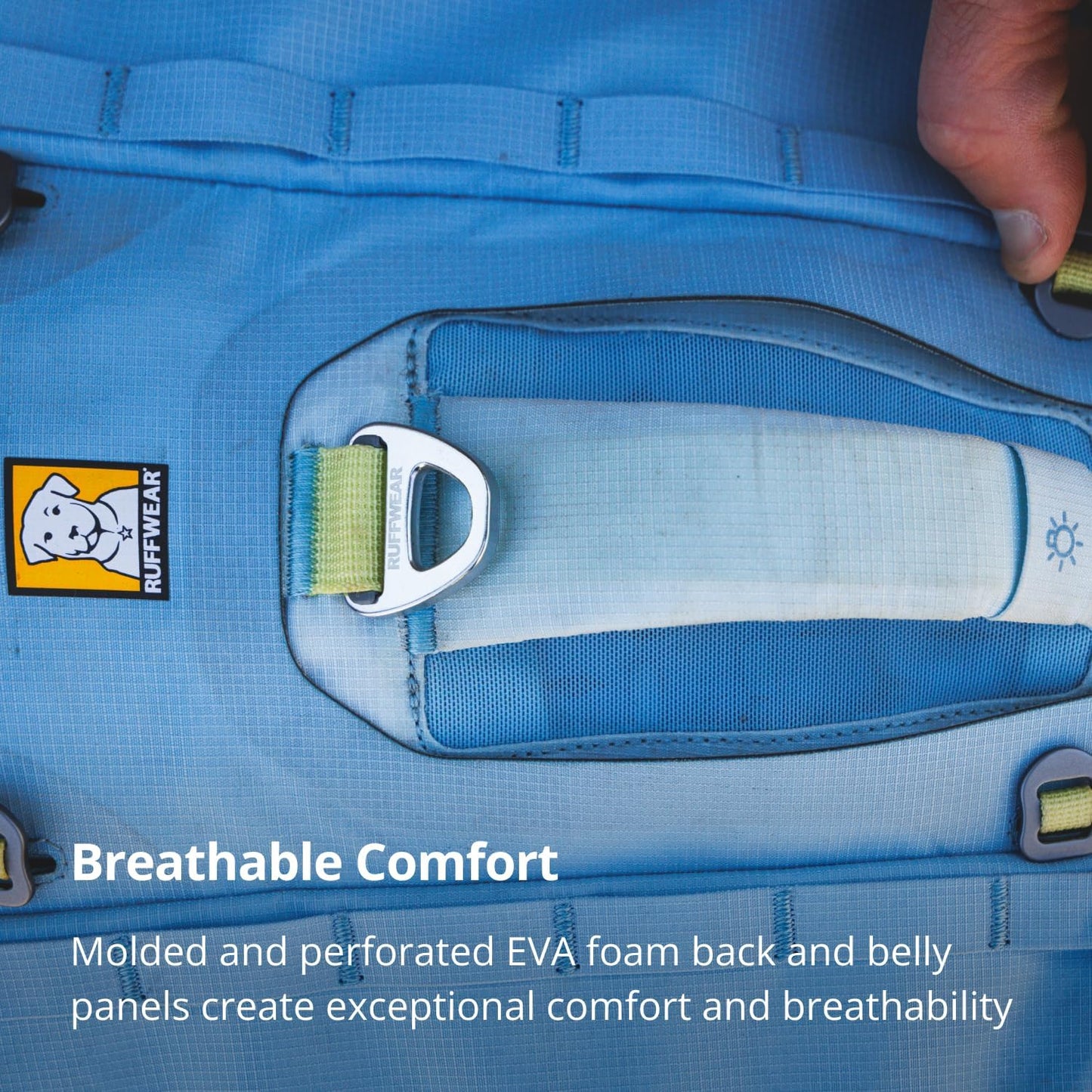 Ruffwear Palisades Pack close up of the padded lift handle and adjustable chest straps