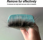 Detailed view of 1mm V-shaped teeth on FurorMeow pet comb