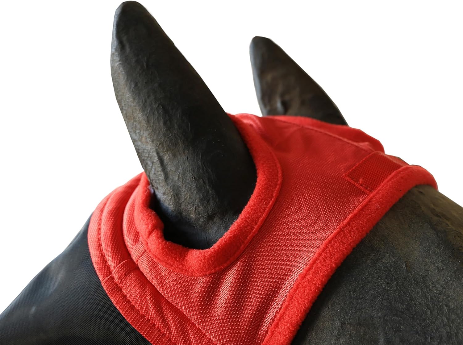 Velcro closure system on T Teke horse fly mask