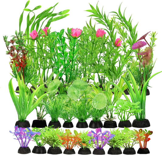 Gupawix artificial aquarium plants thirty piece set front view inside a clear glass fish tank
