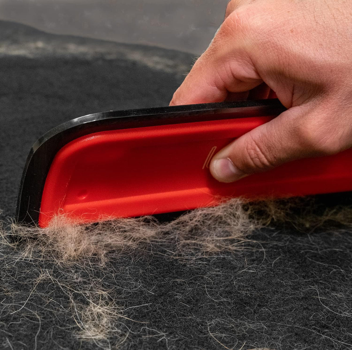 Lilly Brush 14 inch crevice tool for car seat gaps