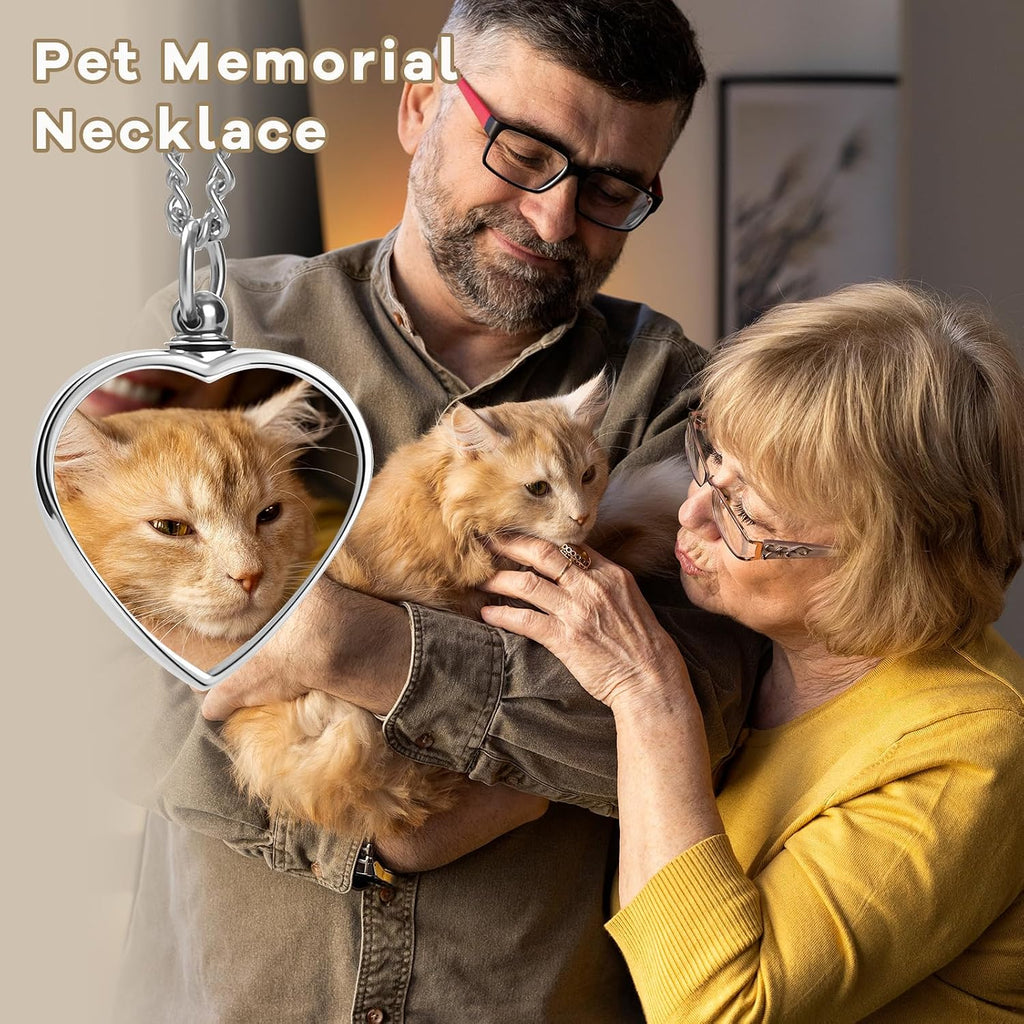QYH custom cat photo necklace highlighting the secure silver-plated zinc alloy build.
