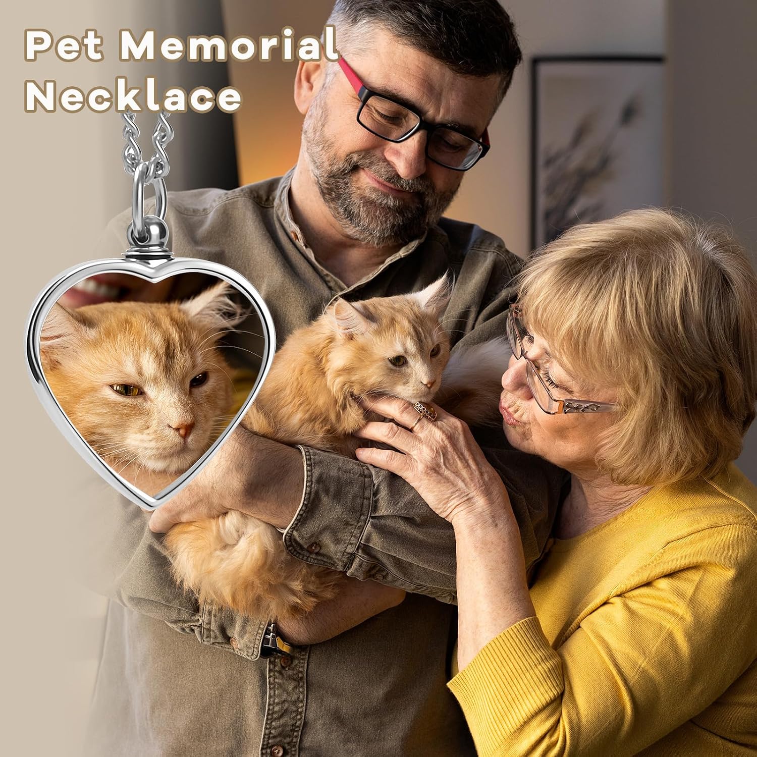QYH custom cat photo necklace highlighting the secure silver-plated zinc alloy build.