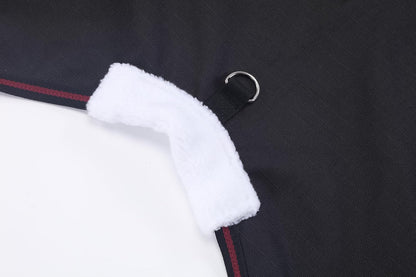 LEAFOREST 200g fill horse blanket showing the adjustable and detachable elastic leg straps
