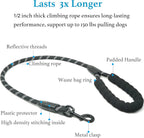 iYoShop double dog leash showing the expandable shock absorbing bungee extension stretched out.