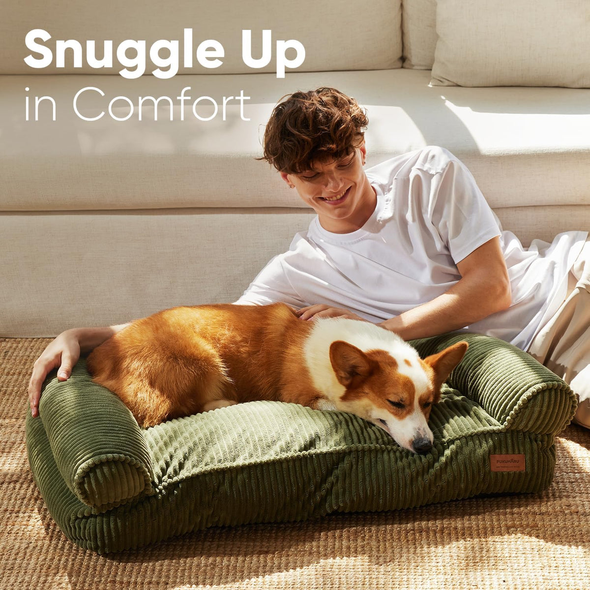 FUKUMARU waterproof pet couch demonstrating the inner TPU lining protection