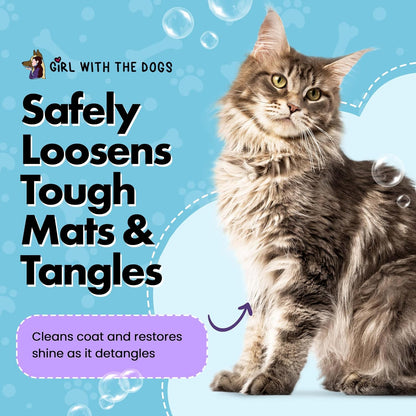 Professional grade dematting pet conditioner for sensitive skin close up.