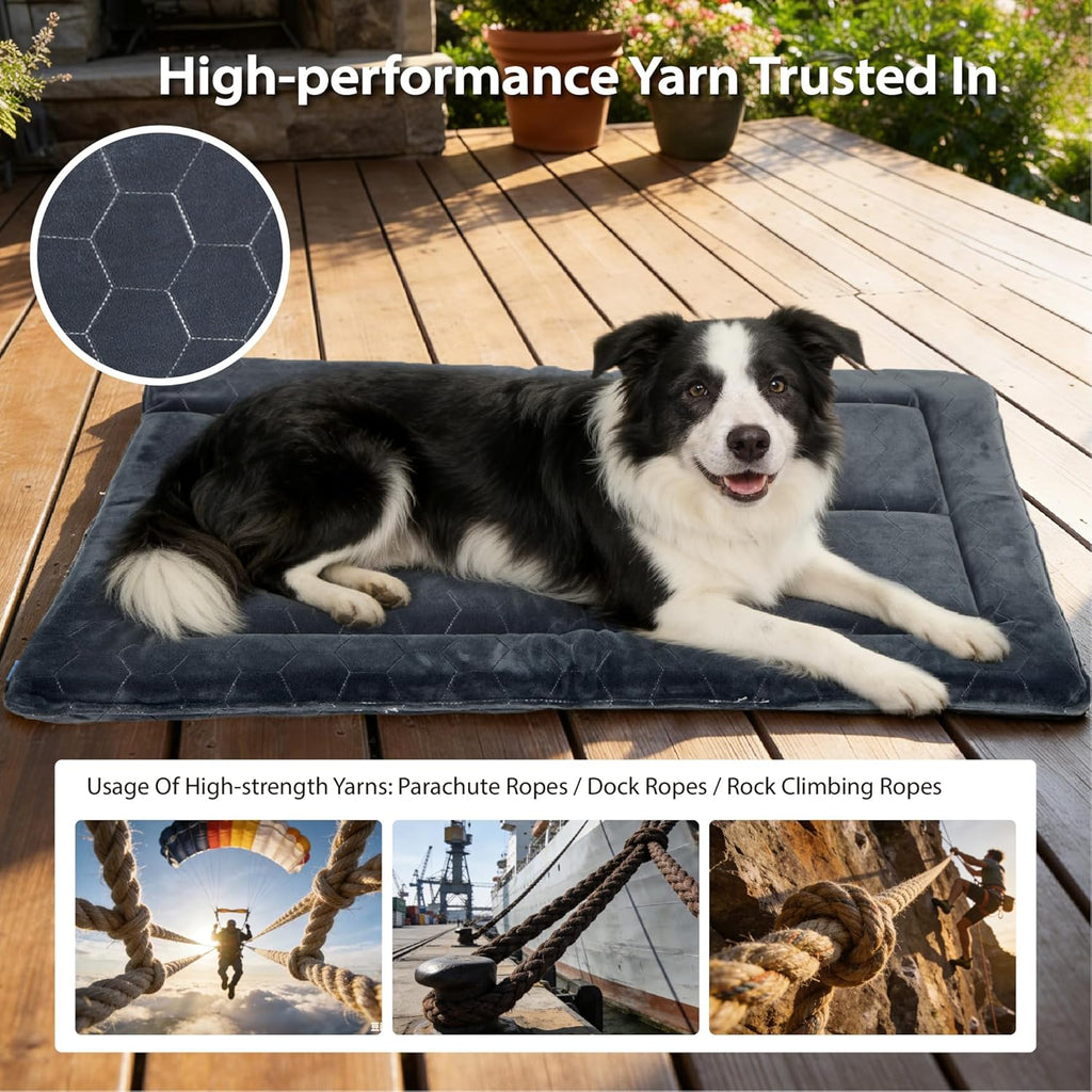 Reinforced corners detail on Zakapaws chew resistant mat