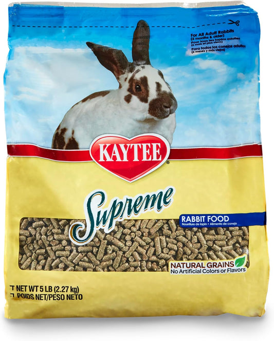 Kaytee Supreme rabbit feed pellets and grains texture