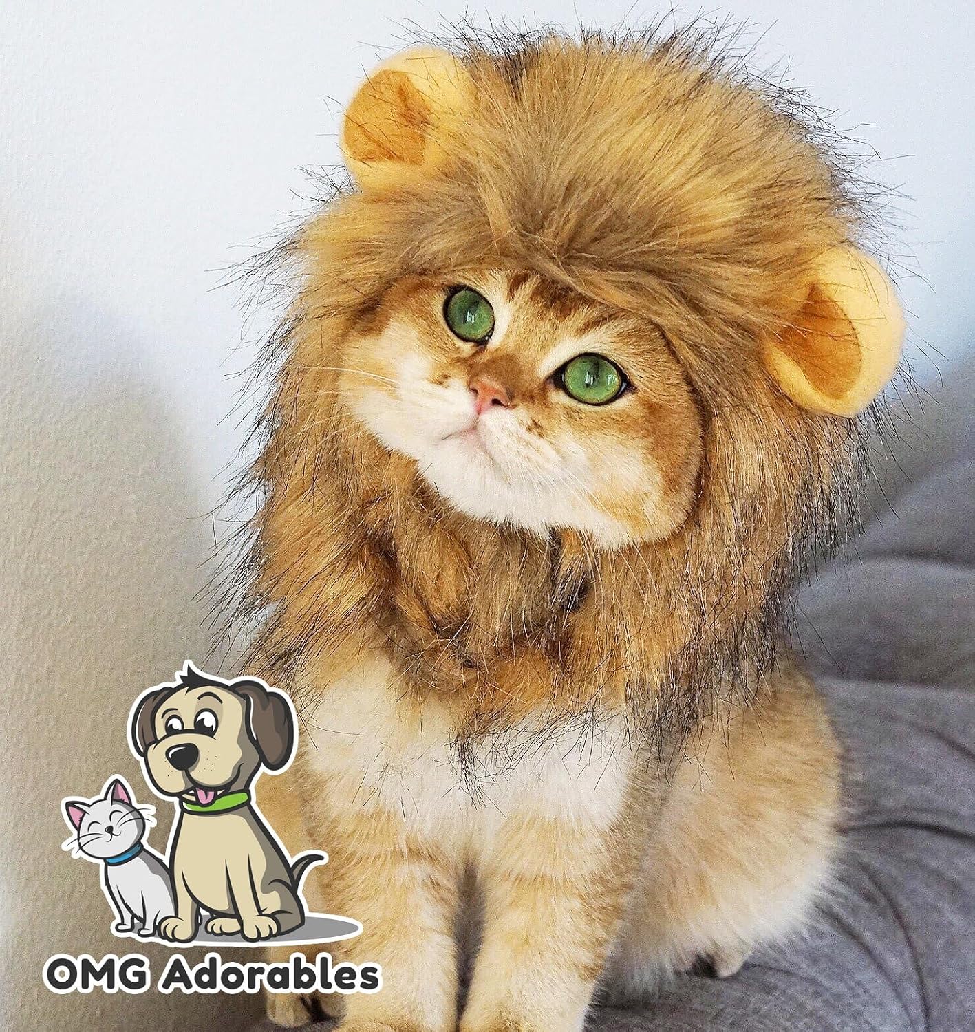 Adjustable lion mane pet accessory for holiday parties